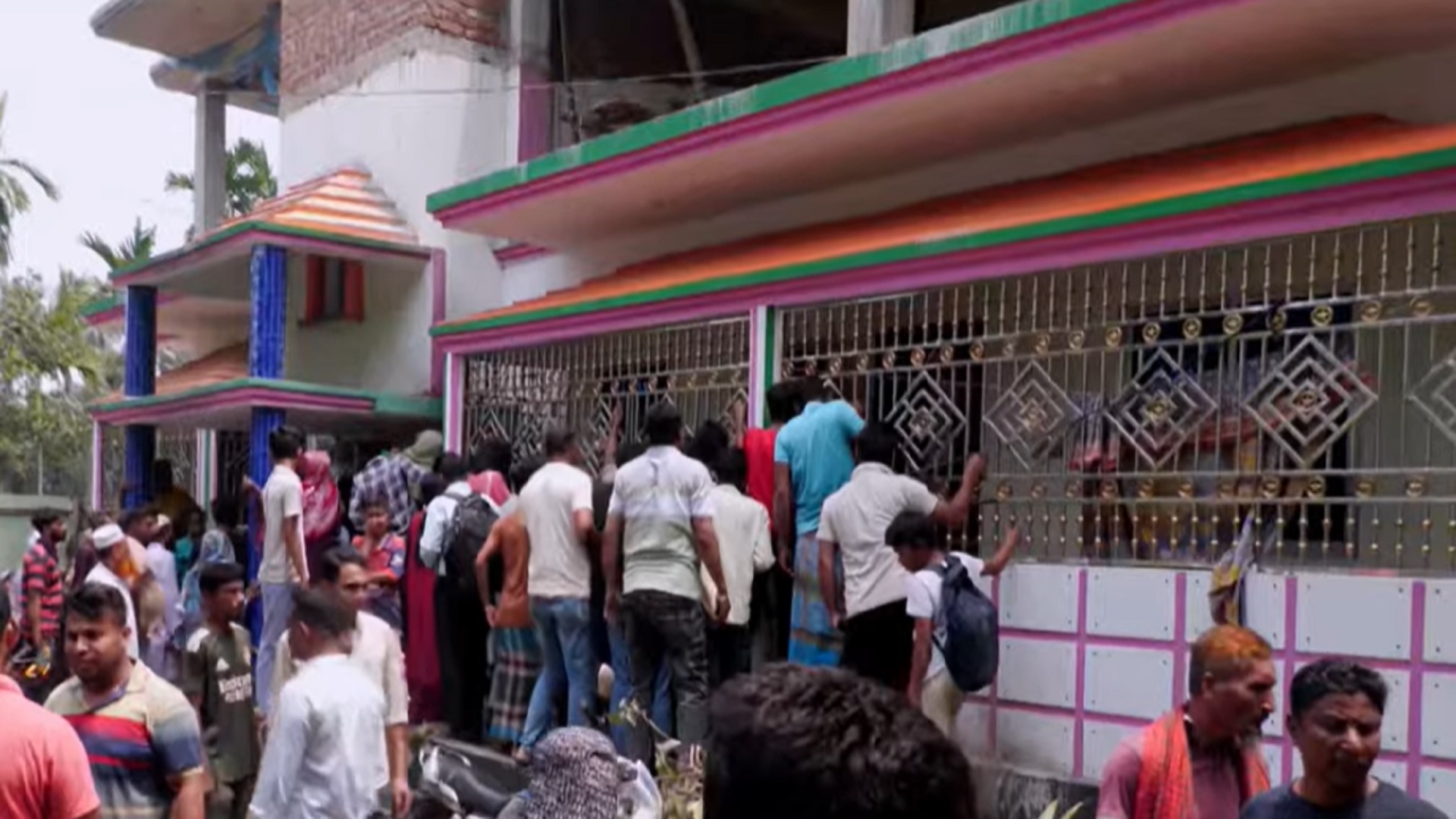 গাজীপুরে ৫ খুন: ভাইকে কল করে ফোরকান বলেন, ‘সবাইকে মাইরা ফেলছি, আমারে আর পাবি না’